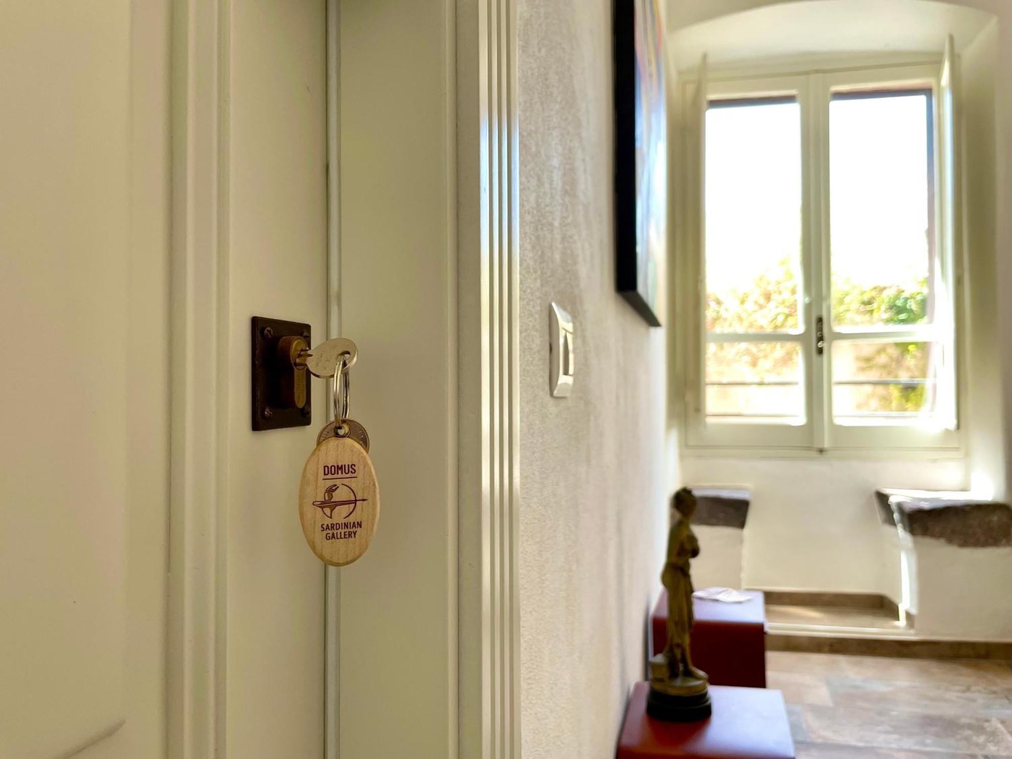 Sardinian Gallery Domus 博萨 外观 照片